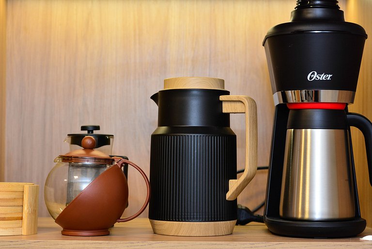 Elegante Studio em frente a UFSC e HU - VIVA 201R