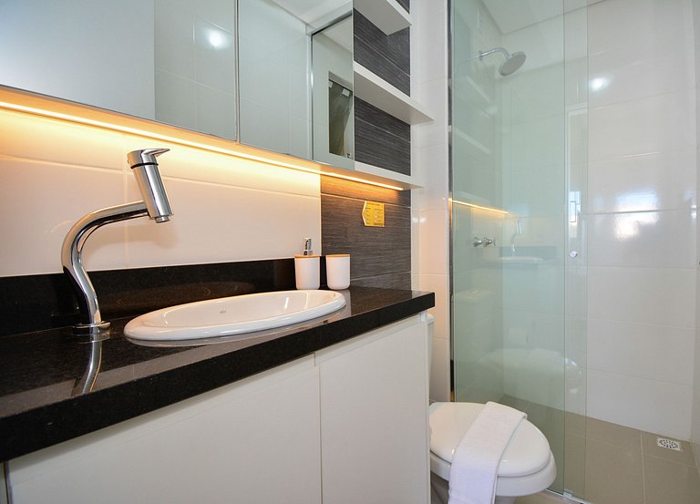 Duplex no Centrinho dos Ingleses a 300 mts do Mar - NIN016