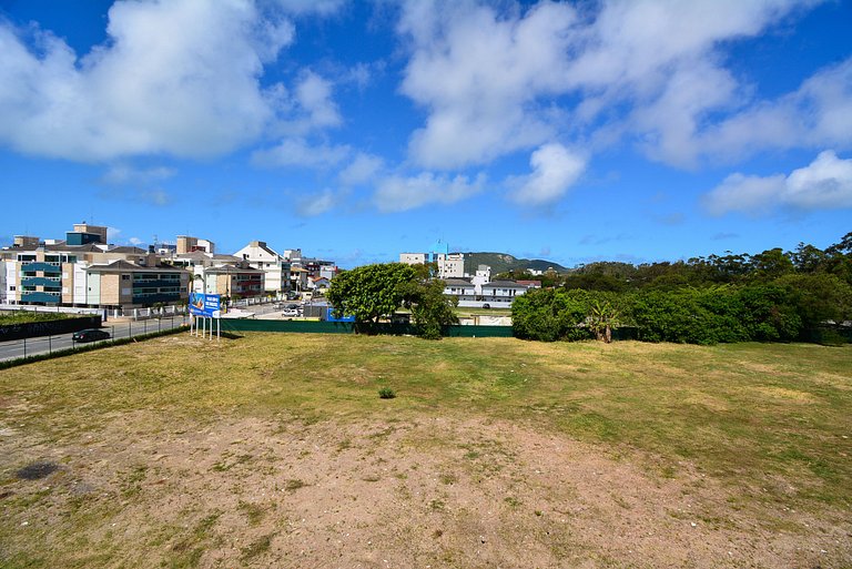 Duplex a 300 metros do Mar dos Ingleses - NIN016