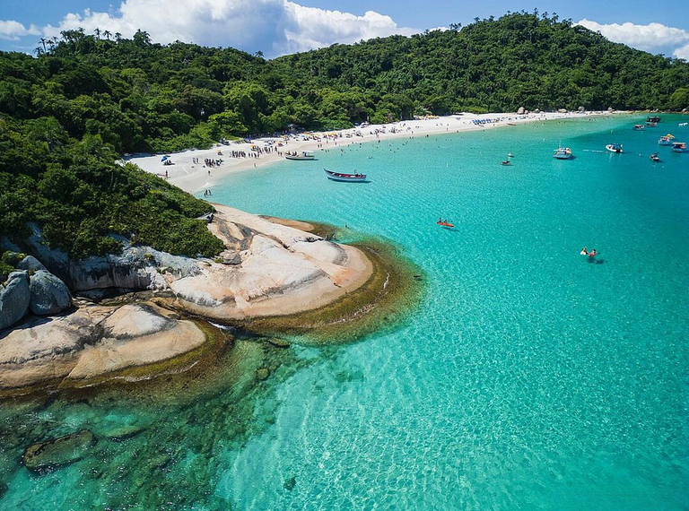 Casa na Praia do Campeche a 300 metros do Mar - SDI019