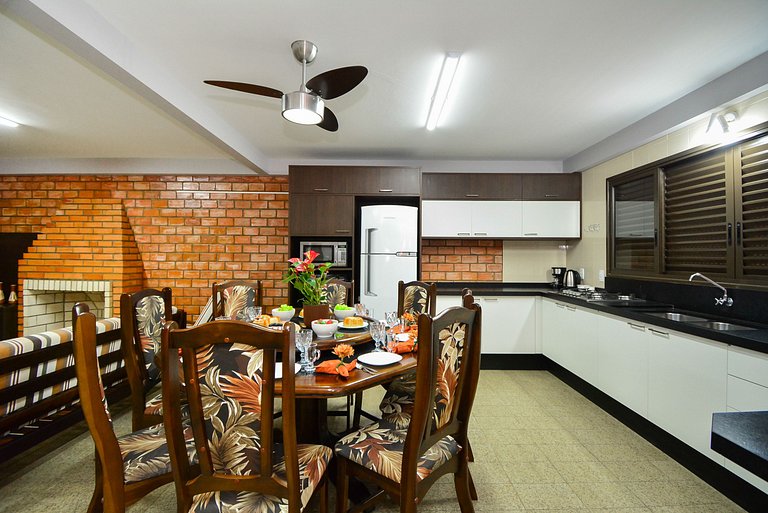 Casa na Praia do Campeche a 300 metros do Mar