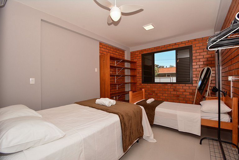 Casa na Praia do Campeche a 300 metros do Mar