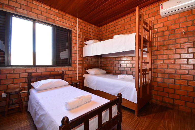 Casa na Praia do Campeche a 300 metros do Mar