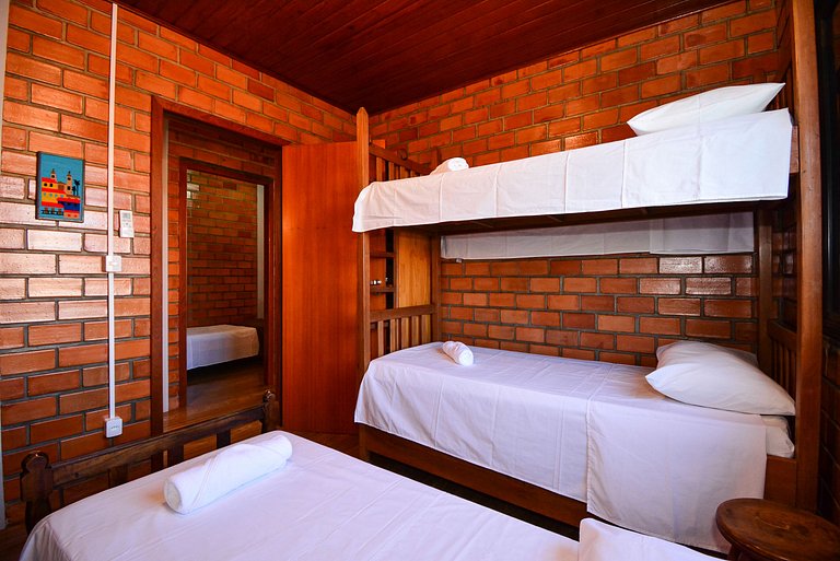 Casa na Praia do Campeche a 300 metros do Mar