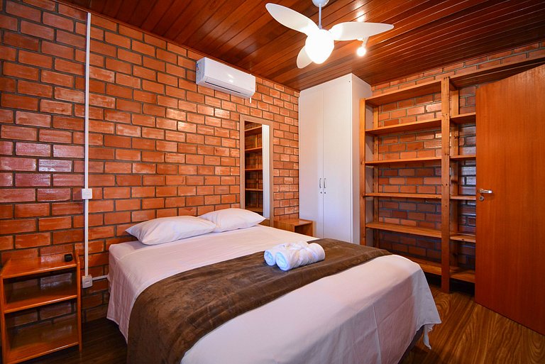 Casa na Praia do Campeche a 300 metros do Mar