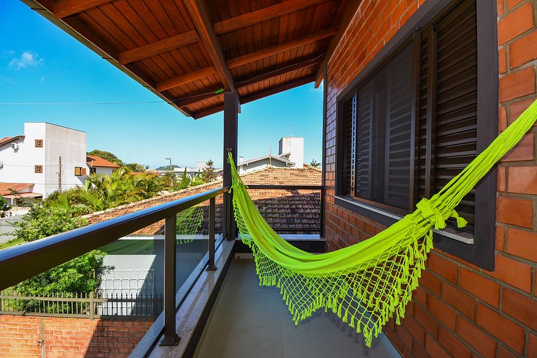 Casa na Praia do Campeche a 300 metros do Mar