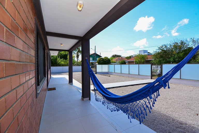 Casa na Praia do Campeche a 300 metros do Mar - SDI019