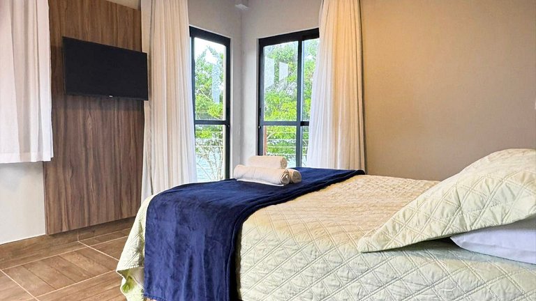 Casa de Frente pro Mar com Piscina - PLH004