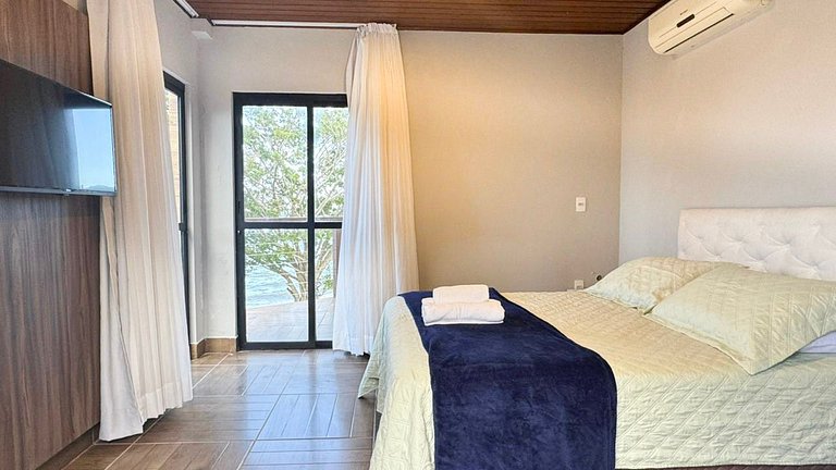 Casa de Frente pro Mar com Piscina - PLH004