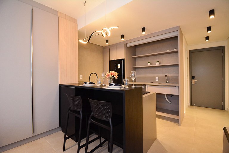 Studio em frente a UFSC e HU - VIVA 207R