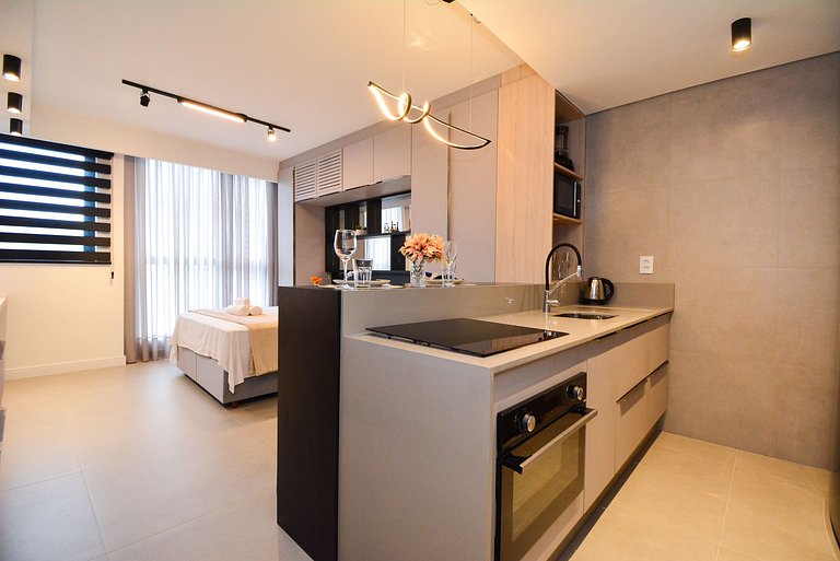 Studio em frente a UFSC e HU - VIVA 207R