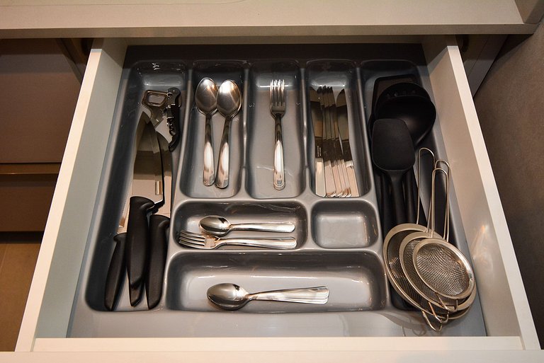 Studio em frente a UFSC e HU - VIVA 207R