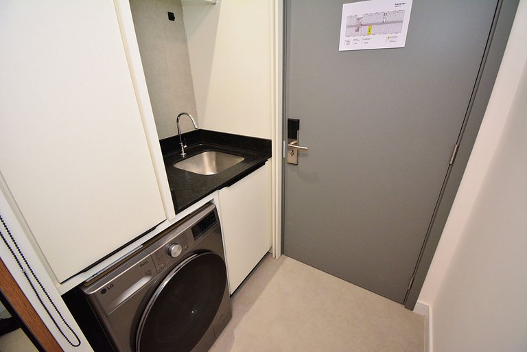 Studio em frente a UFSC e HU - Viva Trindade 319A