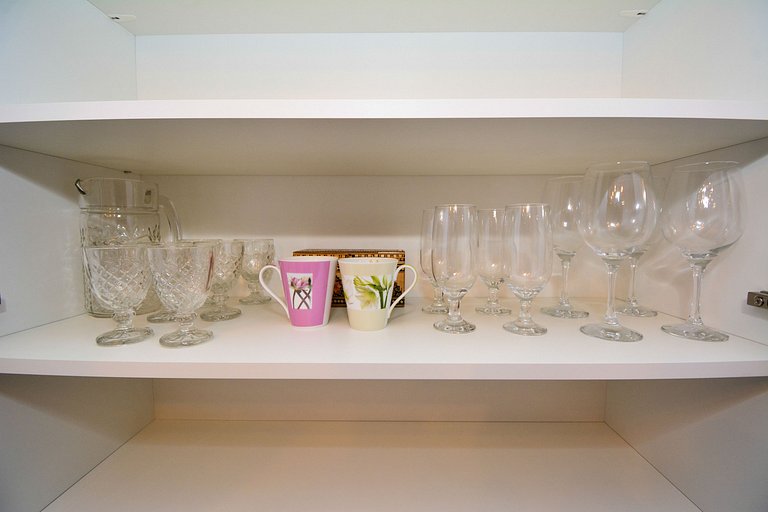 Studio em frente a UFSC e HU - 106A VIVA