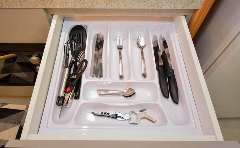 Studio em frente a UFSC e HU - 106A VIVA