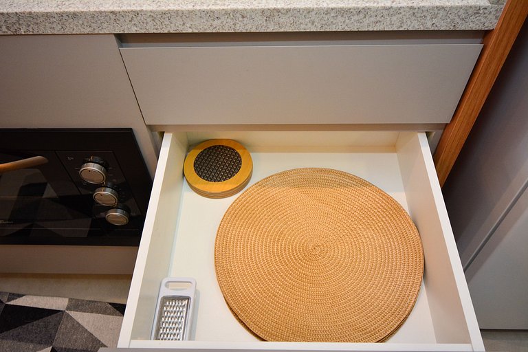 Studio em frente a UFSC e HU - 106A VIVA