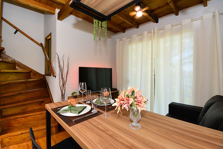 Aconchegante Cabana em Sambaqui - NDI013