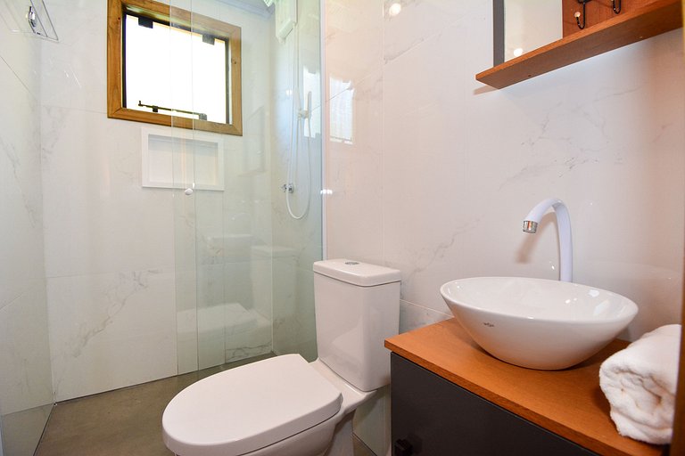 Aconchegante Cabana em Sambaqui - NDI013