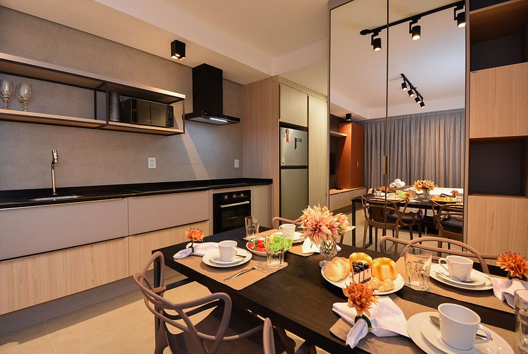 Studio com Garagem em frente a UFSC e HU - CEN009