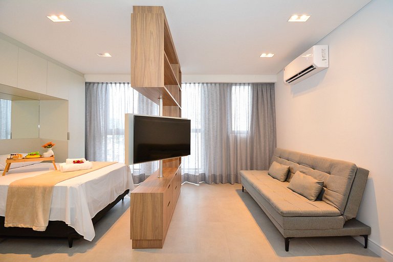 Studio com Garagem em frente a UFSC e HU - CEN009