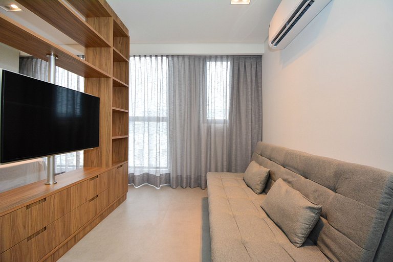 Studio com Garagem em frente a UFSC e HU - CEN009