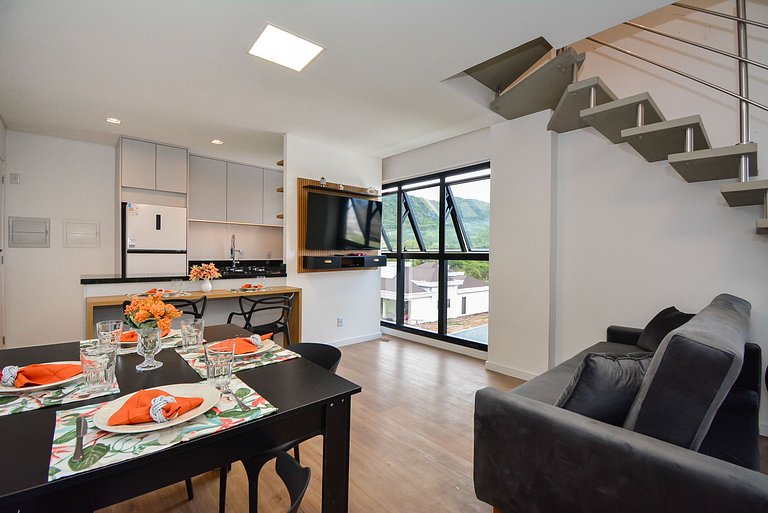 Duplex 3 Quartos - Praia dos Ingleses - NIN020