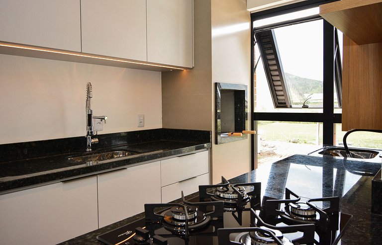 Duplex 3 Quartos - Praia dos Ingleses - NIN020