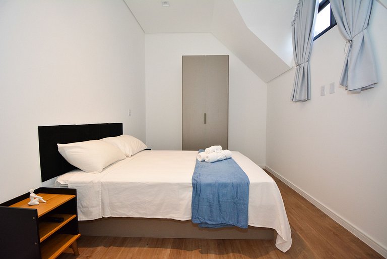 Duplex 3 Quartos - Praia dos Ingleses - NIN020