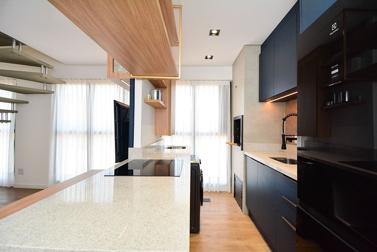 Duplex Decorado - Praia dos Ingleses - NIN020