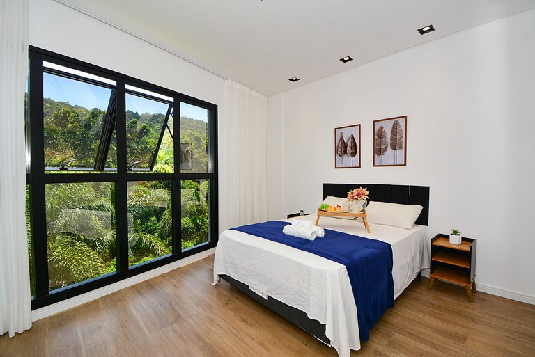 Duplex Decorado - Praia dos Ingleses - NIN020