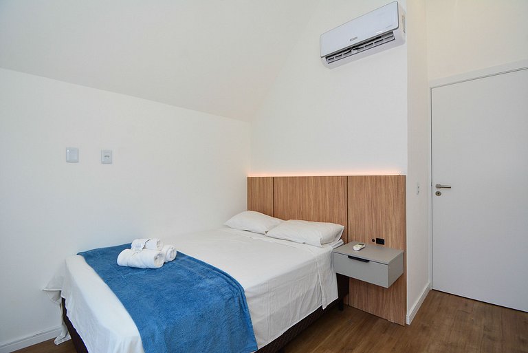 Duplex Decorado - Praia dos Ingleses - NIN020