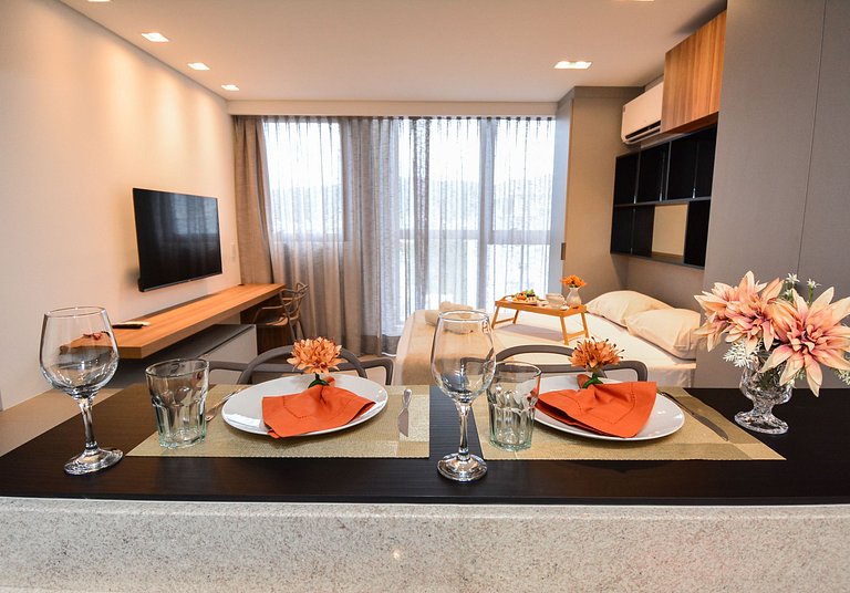 Studio com Garagem em frente a UFSC e HU - CEN009