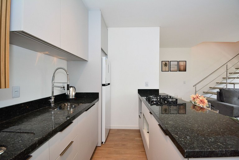 Amplo Duplex - Praia dos Ingleses - NIN020