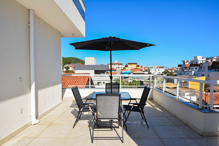 Cobertura com Jacuzzi - Praia dos Ingleses -NIN022