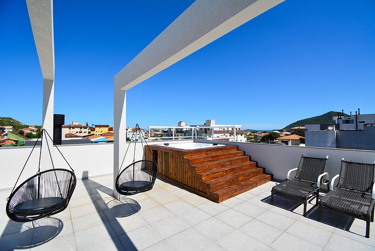 Cobertura com Jacuzzi - Praia dos Ingleses -NIN022