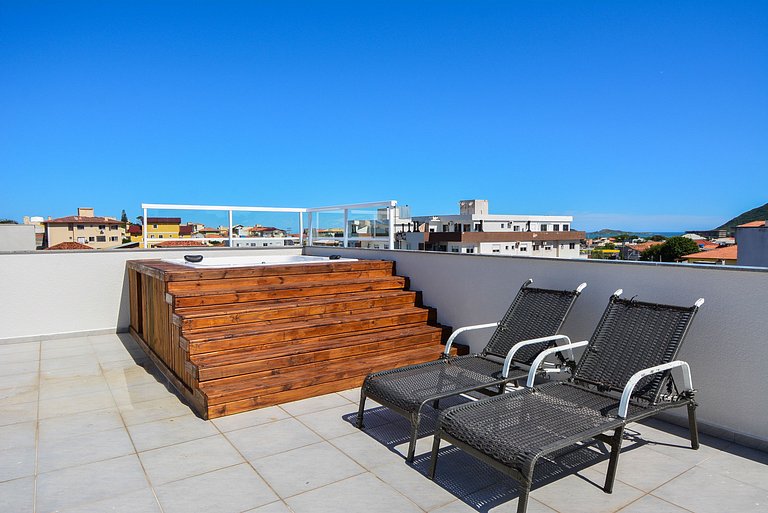 Cobertura com Jacuzzi - Praia dos Ingleses -NIN022