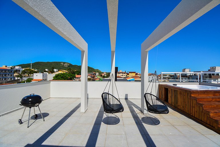 Cobertura com Jacuzzi - Praia dos Ingleses -NIN022