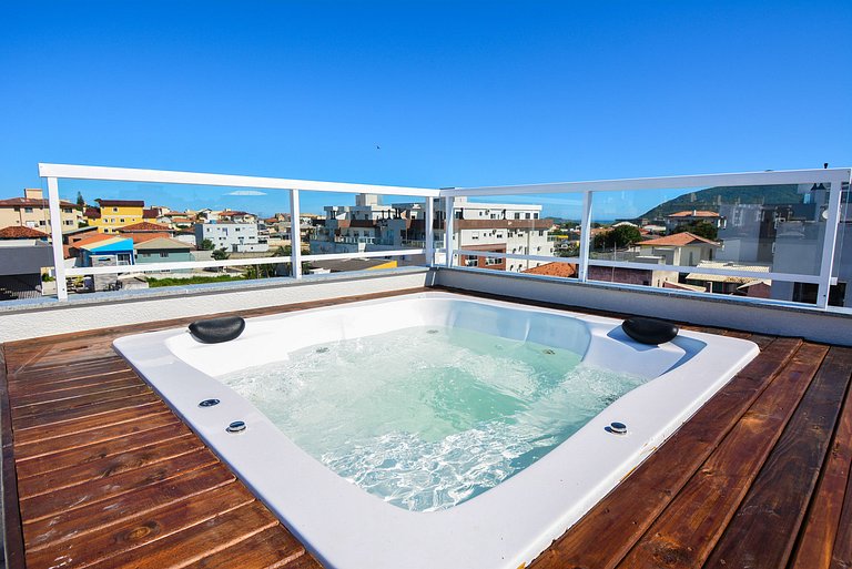 Cobertura com Jacuzzi - Praia dos Ingleses -NIN022
