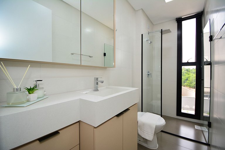 Charmoso Apartamento na Praia dos Ingleses -NIN020