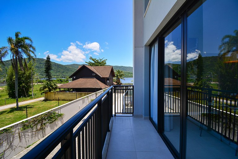 Moderno Loft na Lagoa da Conceição - LDI005