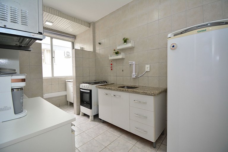 Apartamento Bem Localizado na Trindade - CEN008