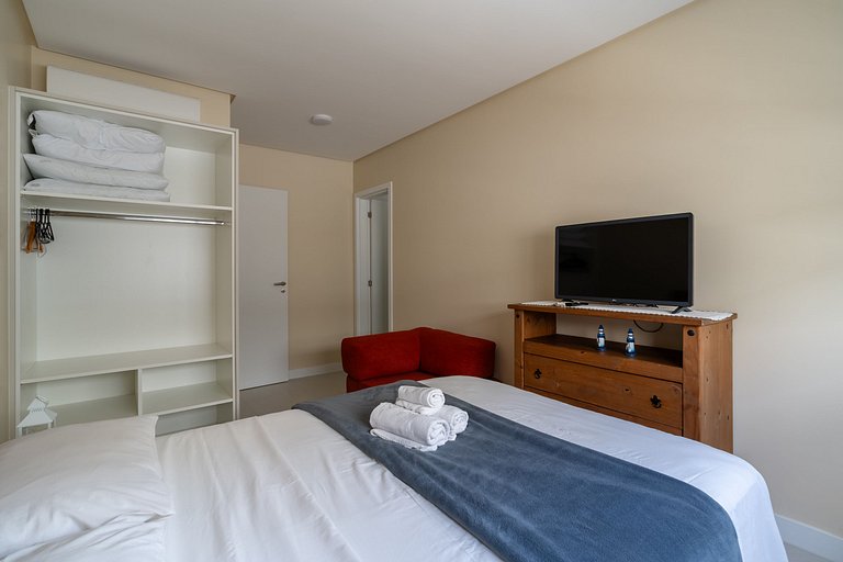 Cannes Club Residence a 500 metros do Mar - NIN023