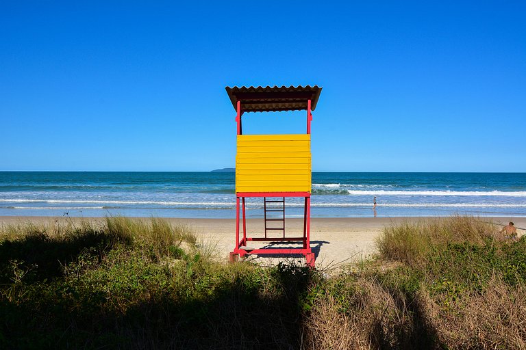 Duplex Vista Mar com Piscina Privativa - GCR011