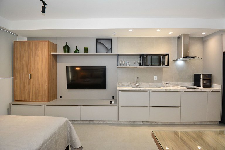 Studio em frente a UFSC e HU - Viva Trindade 309A