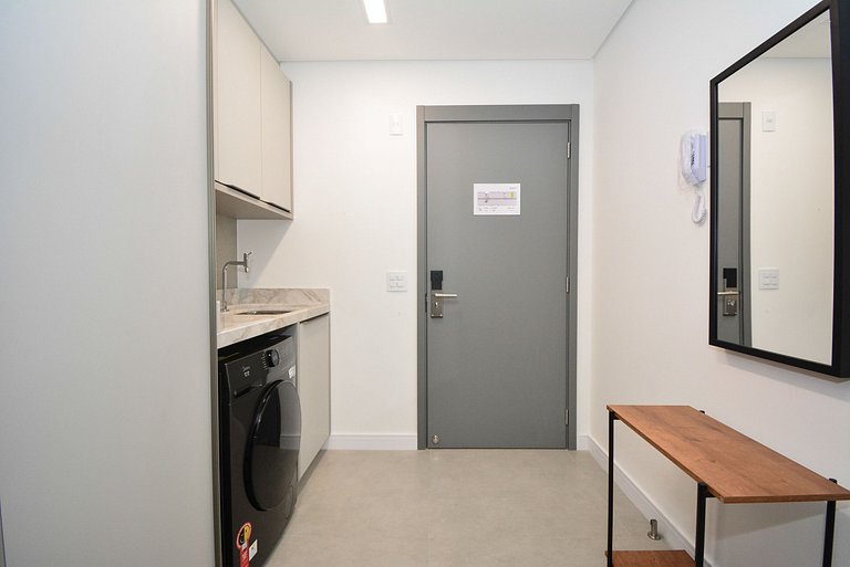 Studio em frente a UFSC e HU - Viva Trindade 309A