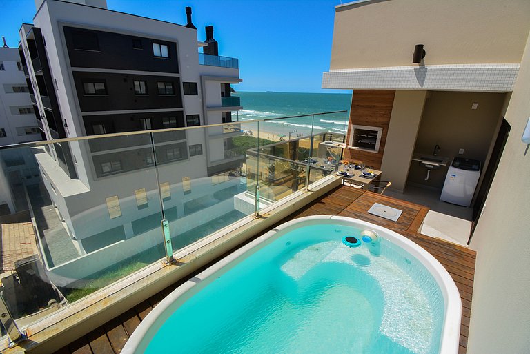 Duplex Vista Mar com Piscina Privativa - GCR011