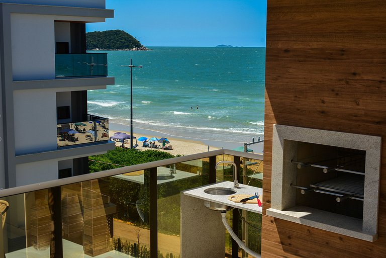 Duplex Vista Mar com Piscina Privativa - GCR011