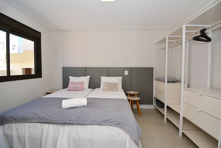 Duplex Vista Mar com Piscina Privativa - GCR011