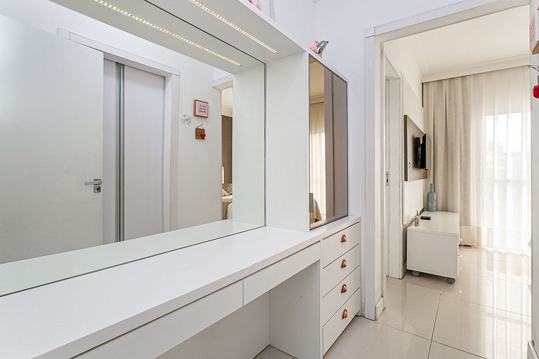 Elegante Casa com Piscina em Canasvieiras - NDI015