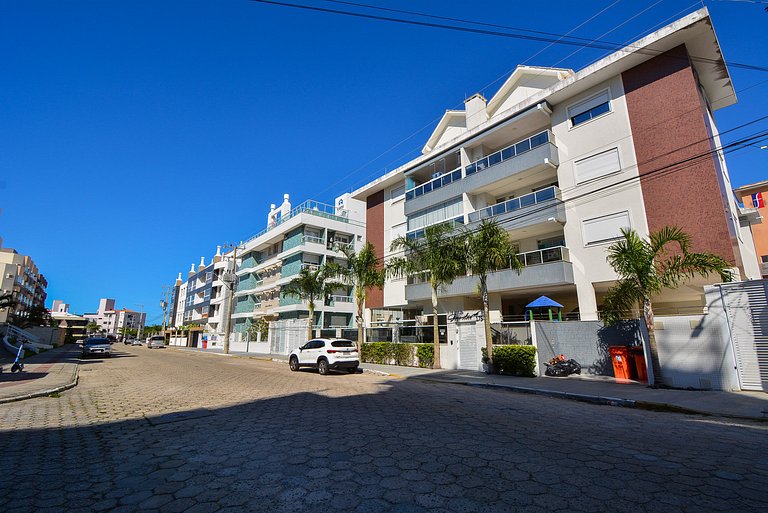 Refúgio nos Ingleses a 200m da praia - NIN024